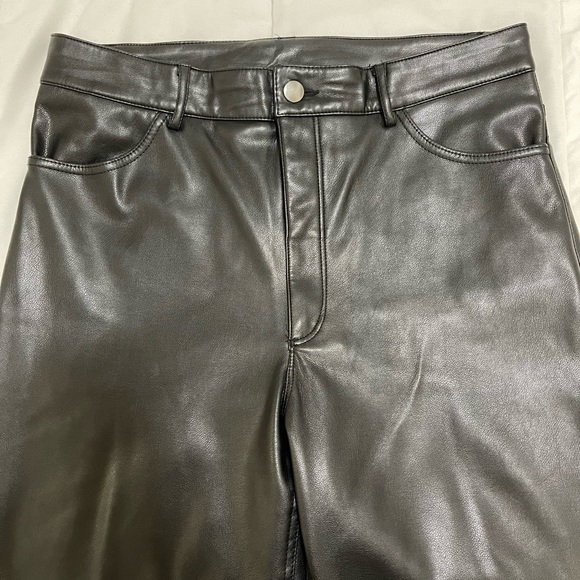 Dynamite Gisele faux leather pants - Picture 4 of 7